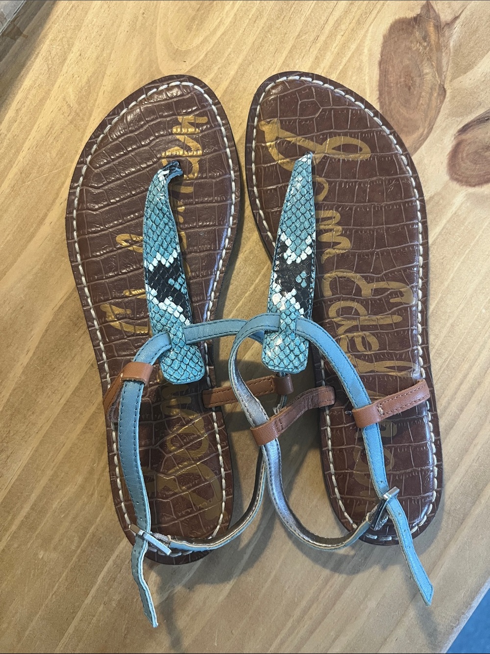 Sam Edelman turquoise snake print thong sandals